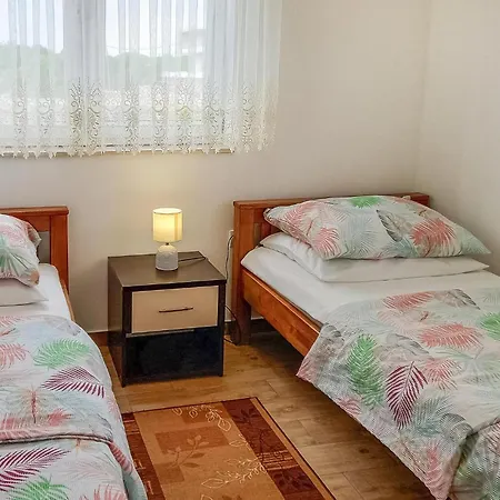 Apartment Beautiful In