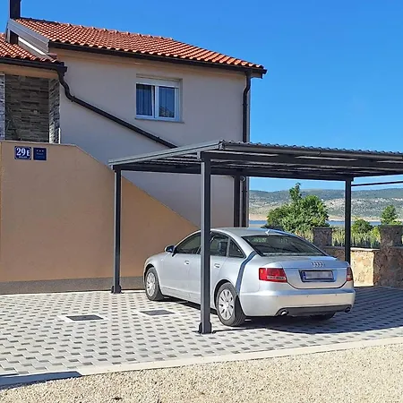 アパート Beautiful In